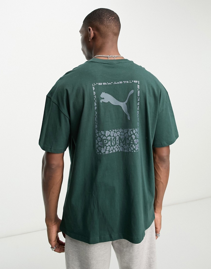 Puma Safari back print t-shirt in green-Black