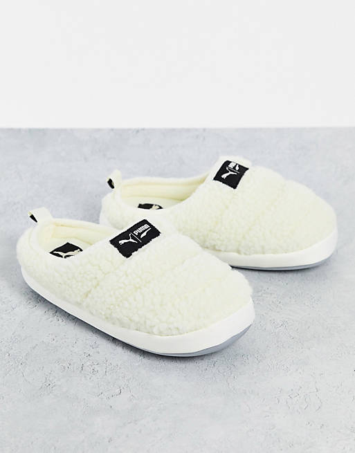 Loungewear Puma Scuff sherpa slippers in off white 