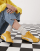 Thumbnail 1 van 5