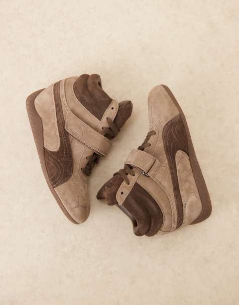 PUMA – Speedcat – Sneaker in Taupe und Schokoladenbraun mit Keilabsatz - view 1