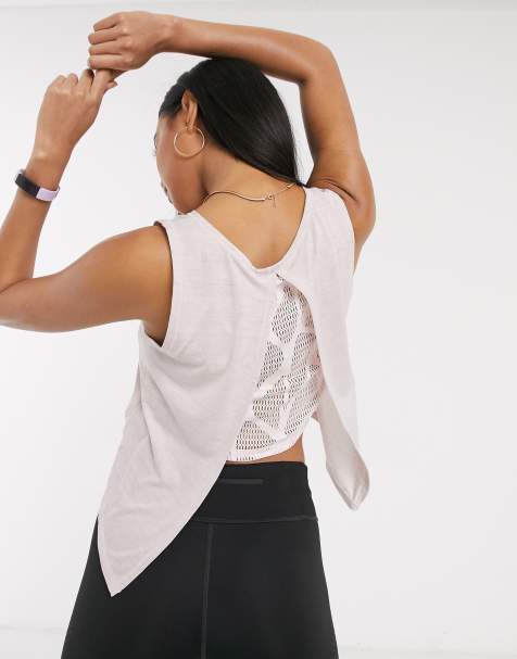 Puma Studio – Kurzes Tanktop aus Spitze in Rosa