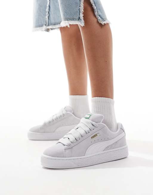 PUMA – Suede XL – Silvriga och vita sneakers