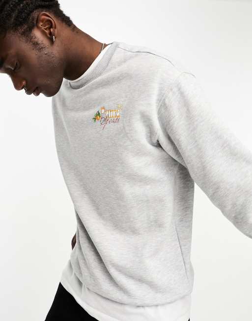 PUMA – Sweatshirt in Grau mit Poolprint am Rücken, 2 von 4