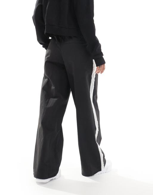 PUMA T7 oversized woven trackies in black