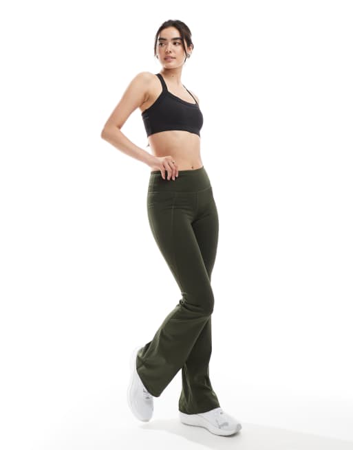 Puma - TAD Essential - Pantaloni pesanti kaki a zampa