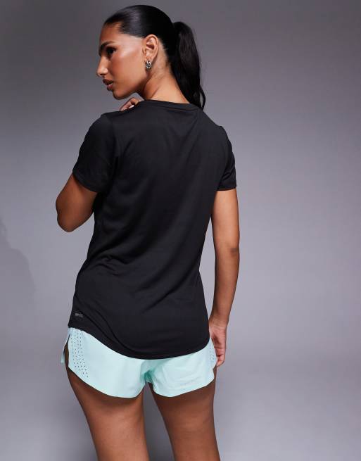 PUMA – TAD Essential – Sport-T-Shirt in Schwarz mit Rundhalsausschnitt, 3 von 4