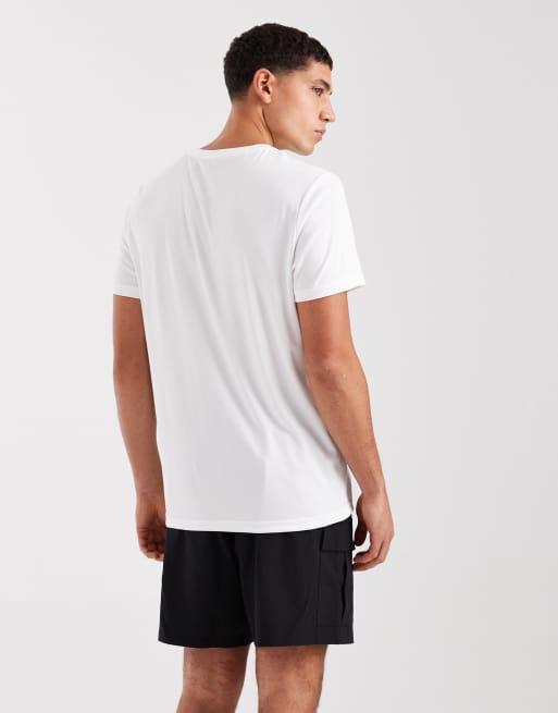 Puma Tad essentials solid cat t-shirt in puma white, 3 of 5