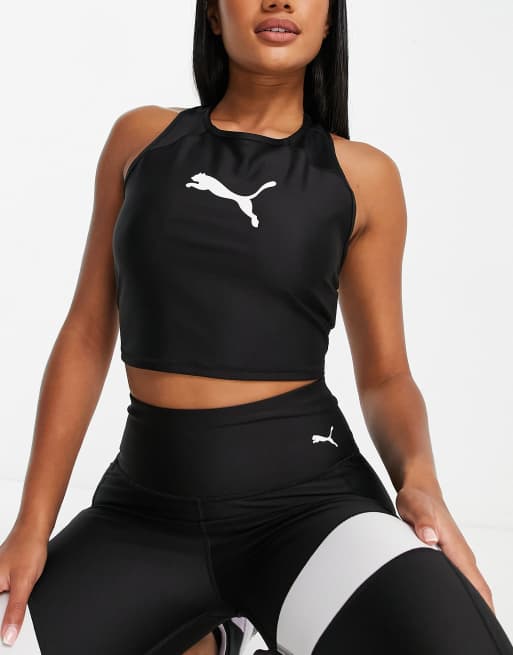 PUMA Training – Fit – Eversculpt – Enganliegendes Trägertop in Schwarz mit mittigem Logo