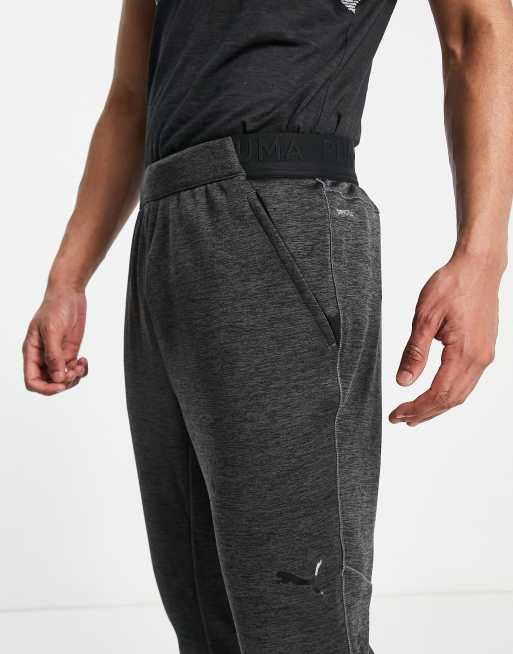 Puma – Training – Jogginghose aus Strick in Dunkelgrau, 3 von 4