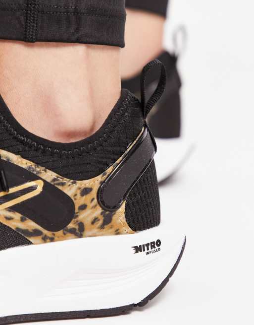 PUMA - Training PWR XX Nitro Safari Glam - Sneakers nere con stampa leopardata, 2 di 4