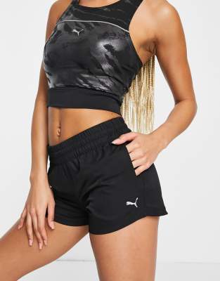 PUMA Training - Shorts aus Webstoff in Schwarz, 3 Zoll Schrittlänge