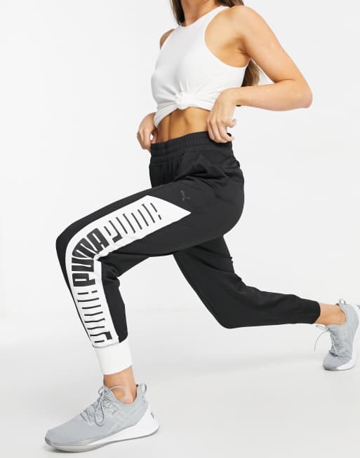 Puma store stretch pants