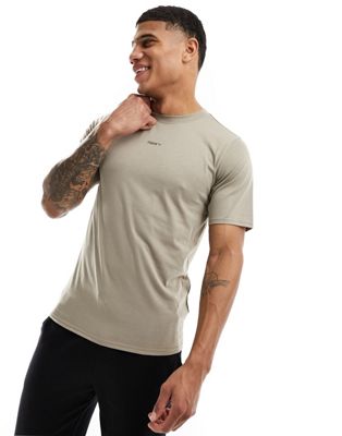 Training T-shirt in brown