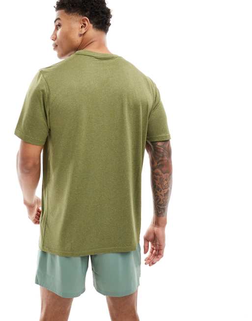 PUMA - Training - T-shirt met logo in gemêleerd kaki, 3 van 4