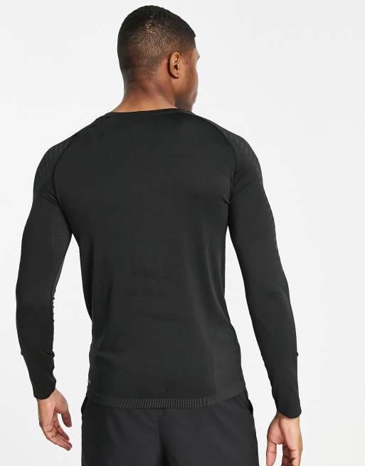 Puma – Träning – Formknit – Svart långärmad seamless topp, 4 av 4