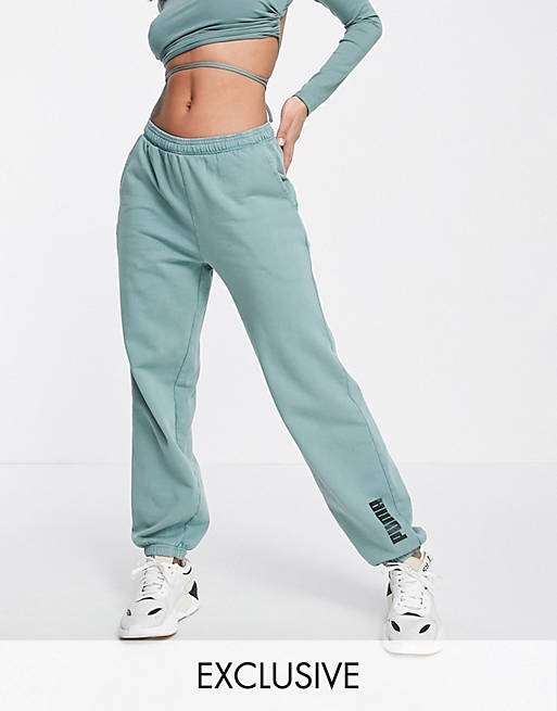 Puma unisex jogger in washed green - exclusive to ASOS