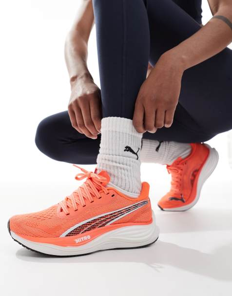 Puma Velocity Nitro 3 trainers in black - view 1