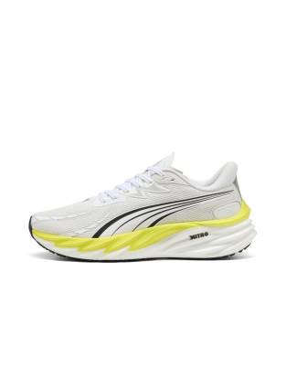  Velocity nitro 4 running shoes in  white-lux lime