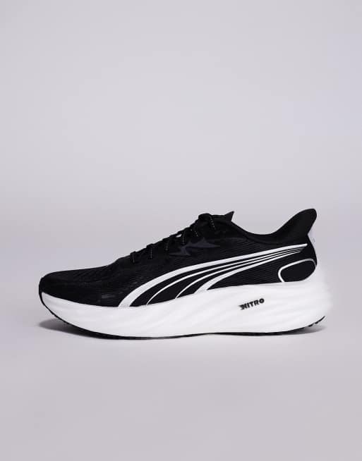 Puma Velocity Nitro 4 trainers in black, 2 of 5
