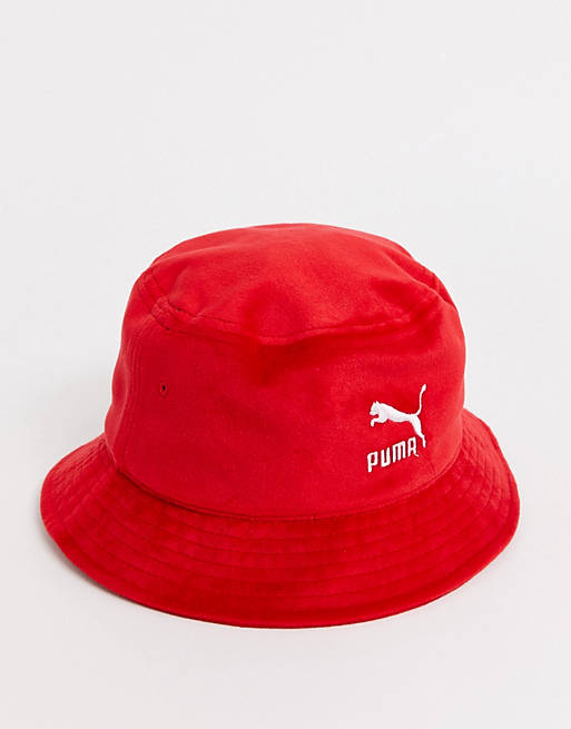 Puma velour bucket hat in red