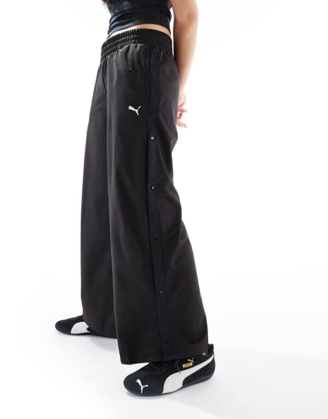 Puma Wardrobe ess low rise popper pants in puma black - view 1