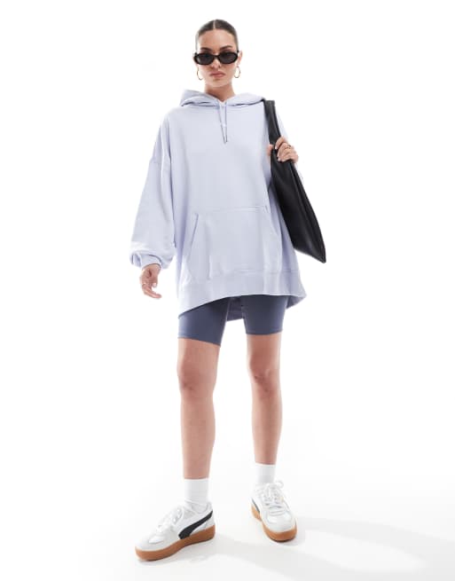 Puma Wardrobe ess oversized hoodie in cool weather