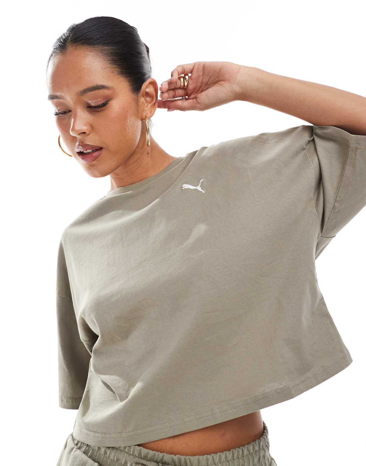 Puma Wardrobe ess oversized short t-shirt in velvet moss