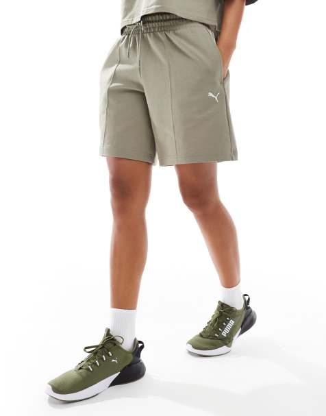 Puma Wardrobe ess relaxed long line 8" shorts in velvet moss - view 1