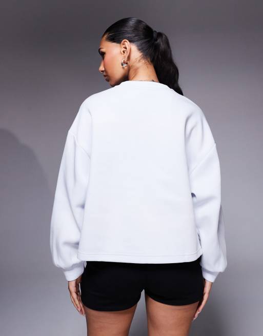 Puma Wardrobe essentials oversized crew sweatshirt in grey, 4 of 4