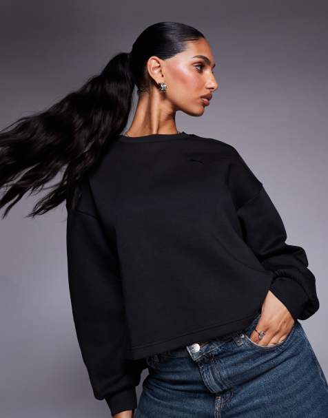 Puma Wardrobe essentials oversized crew sweatshirt in puma black - view 1