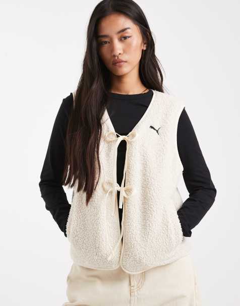 Puma Wardrobe Essentials polar fleece gilet in off white - view 1