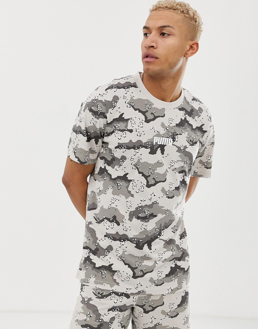 Puma - Wild Pack T-shirt in camouflageprint-Grijs