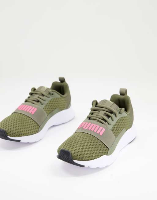 Puma Wired trainers in green