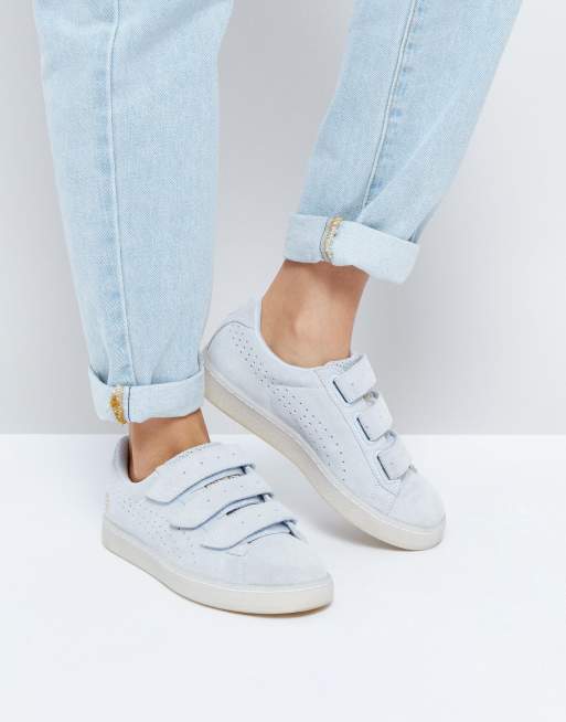 Inactief Gemoedsrust het kan Puma X Careaux Basket Strap Sneakers In Blue | ASOS