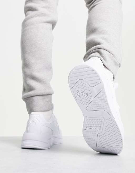 White hot sale speed trainers