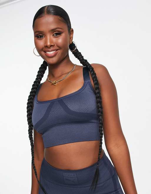 https://images.asos-media.com/products/puma-x-vogue-seamless-crop-top-in-navy/203724251-1-navy?$n_640w$&wid=513&fit=constrain