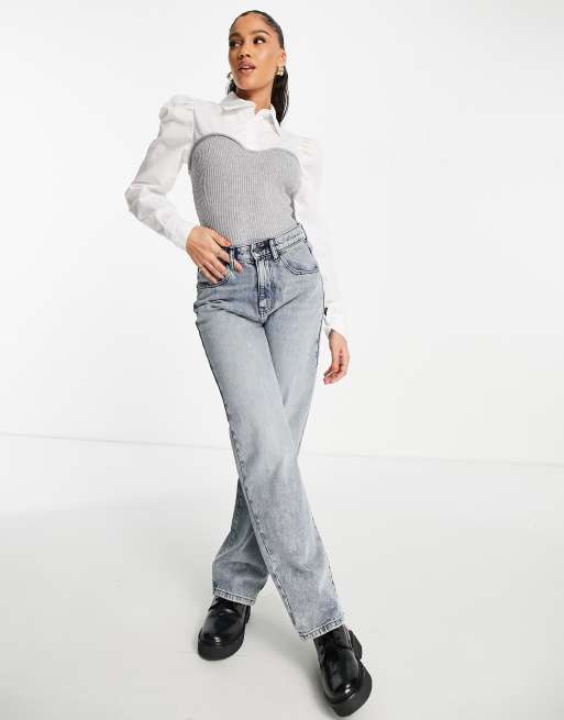 QED London – 2-in-1-Pullover mit Hemd im Korsett-Stil in Grau, 3 von 4