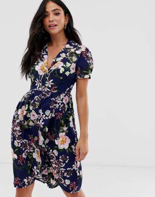 QED London collared midi dress in navy floral | ASOS