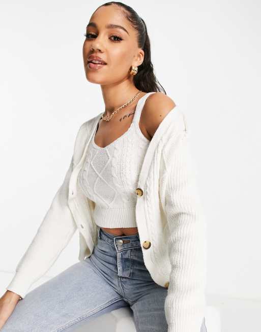 QED London - Coordinato con crop top e cardigan in maglia a trecce, colore bianco