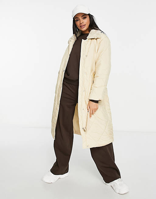 QED London diamond quilt belted coat in stone