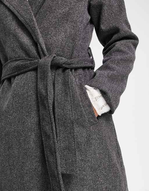 manteau long gris ceinture