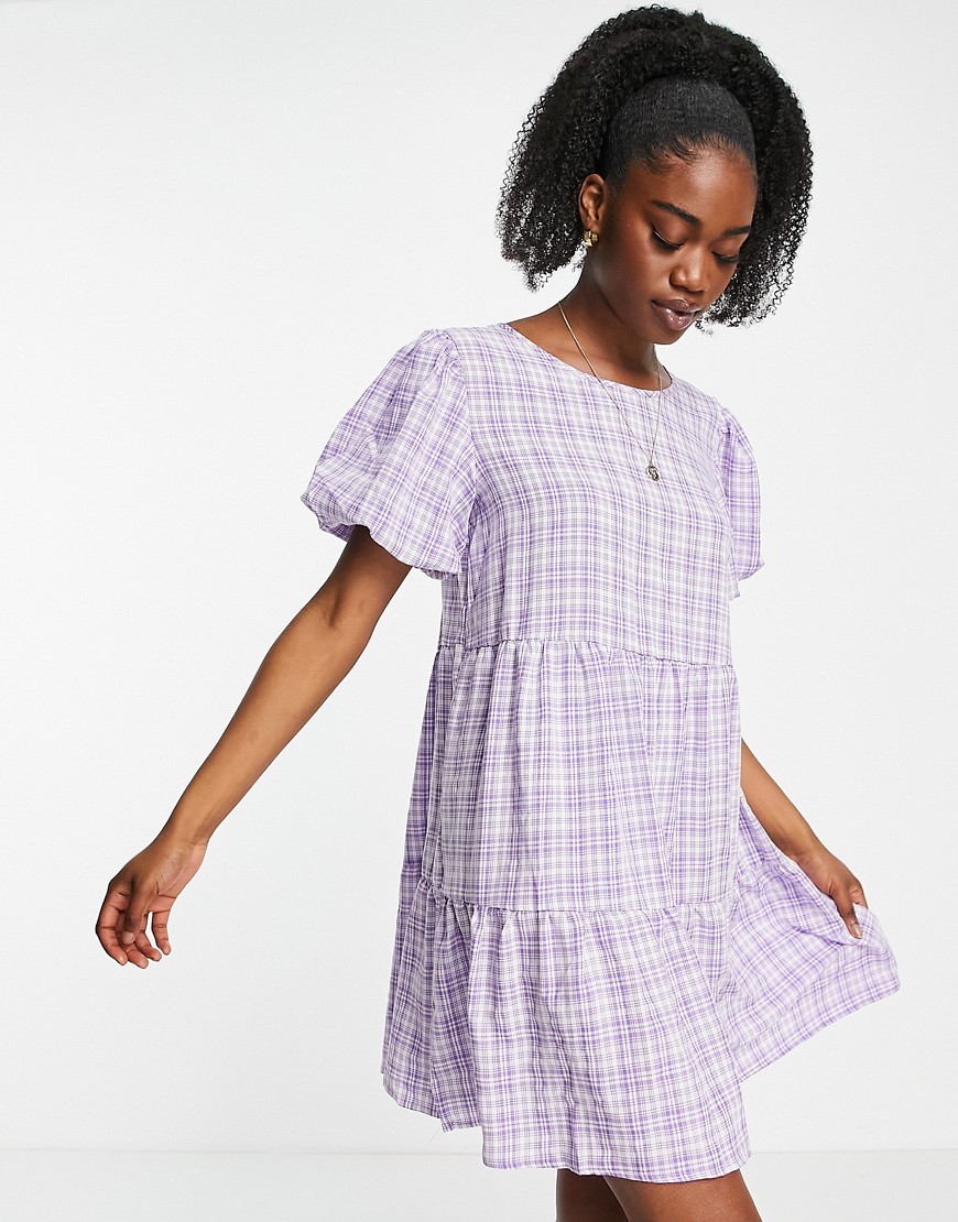 QED London puff sleeve tiered smock dress in lilac gingham-Purple