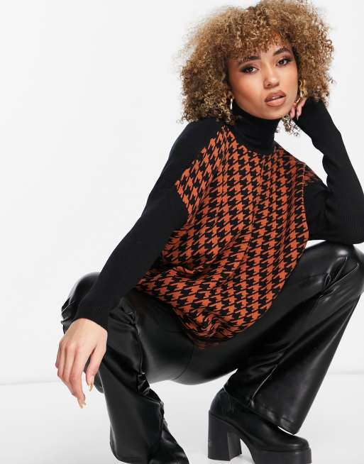QED London Pull col roule a motif pied de poule Rouille ASOS