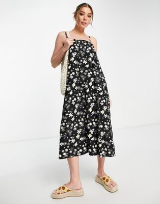QED London soft touch cami strap swing midi dress in daisy print
