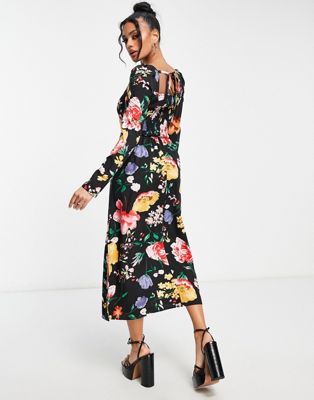 QED London square neck ruched bust tie back midi dress in large floral print