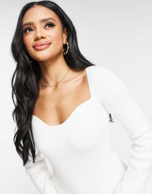 sweetheart neckline jumpers