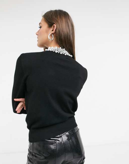 Black turtleneck 2025 with pearls