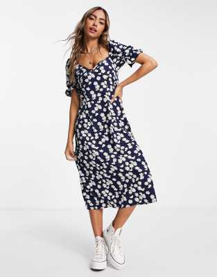 QED London twist front puff sleeve midi dress in navy floral