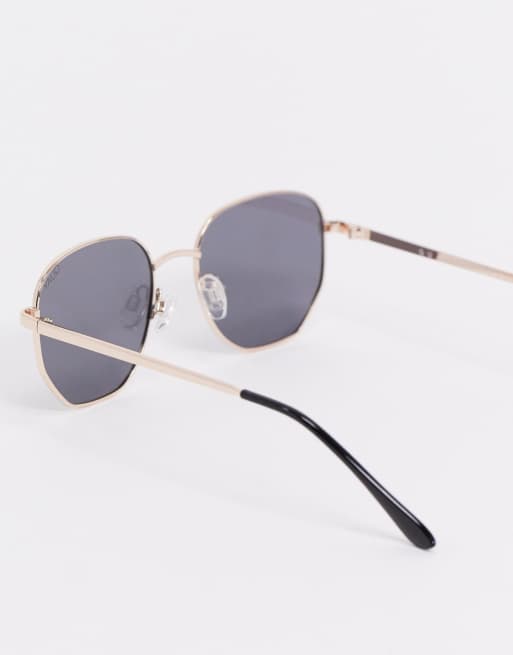Quay Australia Big Time hexagonal sunglasses in gold | ASOS display picture 2