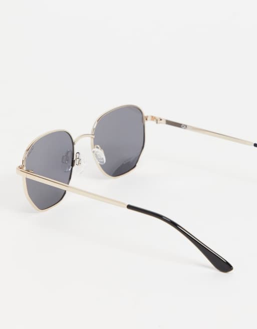 Quay Australia Big Time womens hexagonal sunglasses with polarised lens in gold, 3 of 4